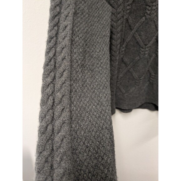 Banana Republic Gray Merino Wool Cable Knit Turtleneck Sweater sz XL Fisherman - Picture 3 of 9